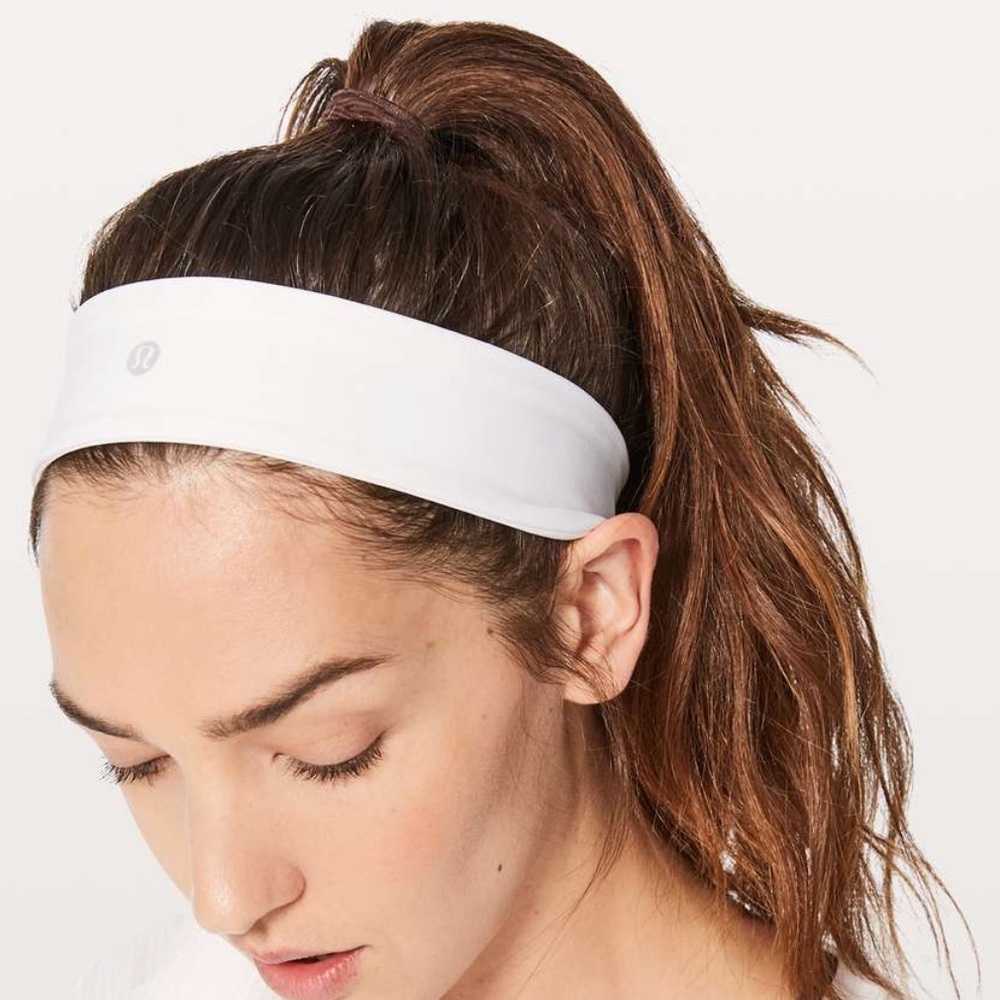 🔥SALE!! 🍋3 Lululemon fly away tamer head band blue and Blk only! No white - Picture 12 of 14